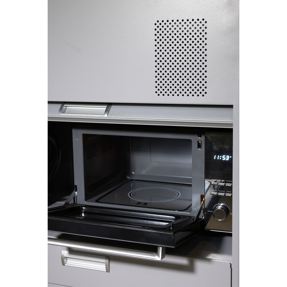 Срок гарантии товара устанавливается нормативно-технической документацией, а в случае отсутствия составляет 1 (один) год с даты передачи товара Покупателю. 21